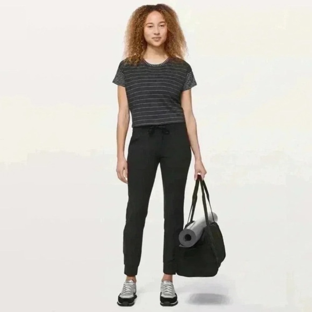 Lululemon Ready To  Rulu Jogger